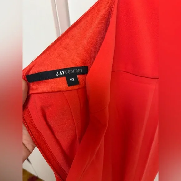 Elegant Red Jumpsuit - Picture 11 of 11